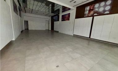 LOCAL COMERCIAL / LOS ANDES MALL  /  175M2 / PLANTA BAJA