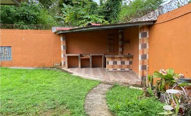 VENTA DE CASA EN LA ARBOLEDA  3 RECAMARAS ESPACIO DE BARBACOA