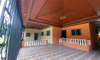 VENTA DE CASA EN LA ARBOLEDA  3 RECAMARAS ESPACIO DE BARBACOA