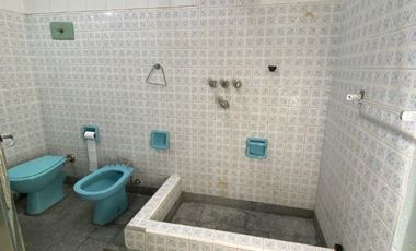 Casa en alquiler en Lanus Este