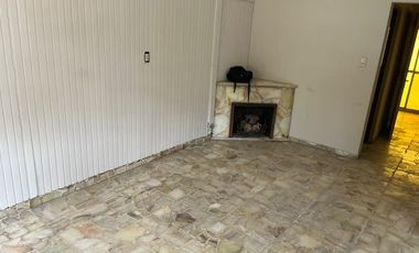 Casa en alquiler en Merlo Norte
