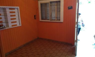 Departamento Tipo Casa en alquiler en Lanus Este