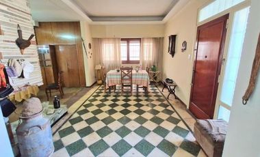 Casa en venta en Remedios de Escalada Oeste