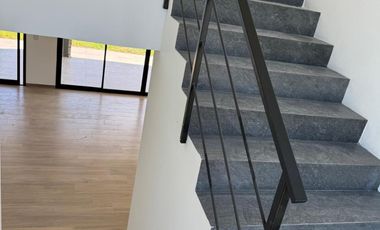 VENTA DE CASA EN SANTA INES CANNING