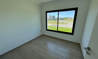 VENTA DE CASA EN SANTA INES CANNING