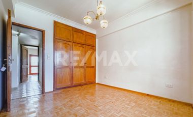 DEPARTAMENTO EN ALQUILER.4 DORMITORIOS.2 COCHERAS.