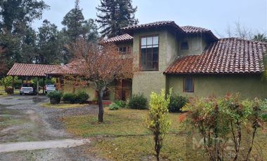 Casa en Venta en Lonquen con Cruce Calera de Tango Supermercado Santa Isabel