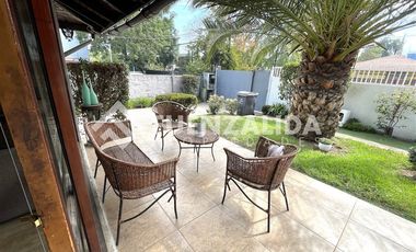 Casa en Venta en Luis Pasteur/ manquehue
