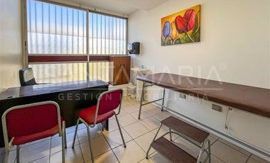 Oficina en Venta en Cochrane, Concepción