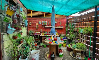 SE VENDE ACOGEDORA CASA 1D 1B, LA PINTANA