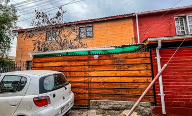 SE VENDE ACOGEDORA CASA 1D 1B, LA PINTANA