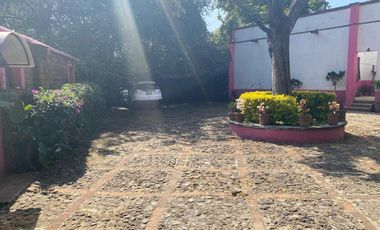 Preciosa casa de verano en camino a Tenampa