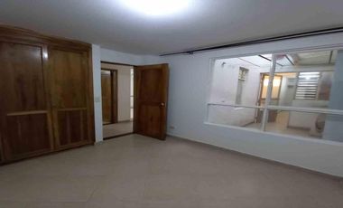APARTAMENTO EN ARRIENDO CHIPRE