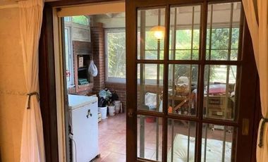 Casa en venta - 2 Dormitorios 3 Baños - Cochera - 2.400Mts2 - Sierra de Los Padres