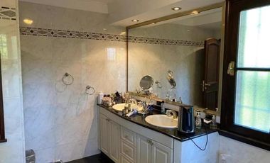 Casa en venta - 2 Dormitorios 3 Baños - Cochera - 2.400Mts2 - Sierra de Los Padres