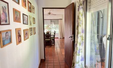 Encantadora casa quinta a la venta en el prestigioso barrio La Araucaria| Lobos