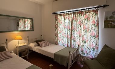 Encantadora casa quinta a la venta en el prestigioso barrio La Araucaria| Lobos