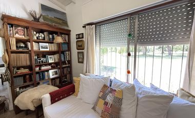Encantadora casa quinta a la venta en el prestigioso barrio La Araucaria| Lobos