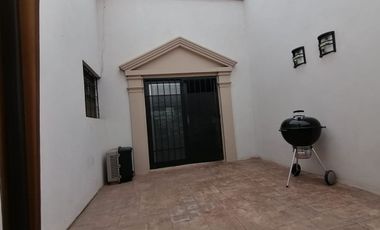 Parques de San Felipe amplia casa en excelente ubicacion