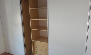 Departamento - 2  ambientes luminoso  con cochera cubierta fija   - Palermo Chico