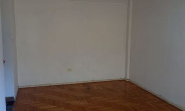 Departamento mono ambiente con cochera en Villa Urquiza