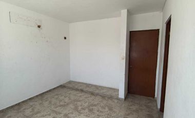 CASA EN VENTA EN PRIVADA EN CIUDAD DEL CARMEN
