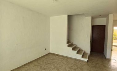 CASA EN VENTA EN PRIVADA EN CIUDAD DEL CARMEN