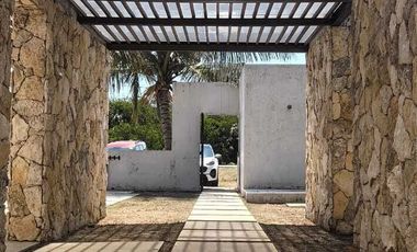 SE RENTA CASA DE PLAYA EN CIUDAD DEL CARMEN