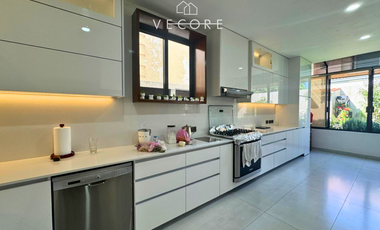 RESIDENCIA EN VENTA EN VALLE REAL, ZAPOPAN