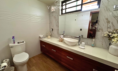 RESIDENCIA EN VENTA EN VALLE REAL, ZAPOPAN