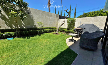 RESIDENCIA EN VENTA EN VALLE REAL, ZAPOPAN