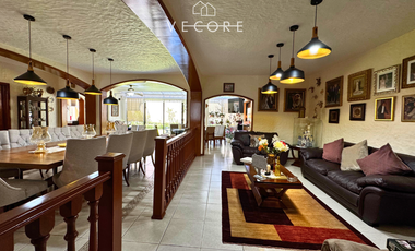 RESIDENCIA EN VENTA EN VALLE REAL, ZAPOPAN