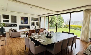 Casa en renta en Bosque real, con o sin muebles