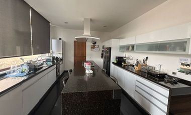 Casa en renta en Bosque real, con o sin muebles