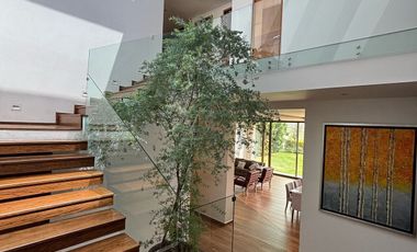 Casa en renta en Bosque real, con o sin muebles