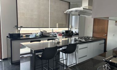 Casa en renta en Bosque real, con o sin muebles