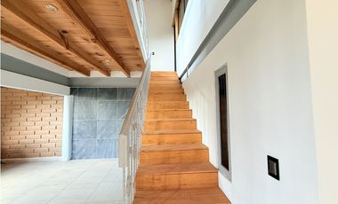 CASA EN RENTA, ACATITLAN