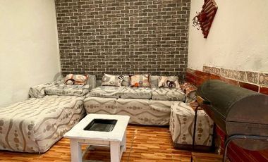 Se Vende Casa con Amplio Terreno de 150 m²