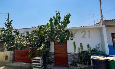 Se Vende Casa con Amplio Terreno de 150 m²
