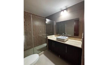 APARTAMENTO EN ALQUILER RIVER VALLEY