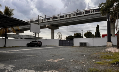 24 DE DICIEMBRE / GALERA COMERCIAL / CON OFICINA /  2014M