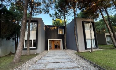 CASA EN VENTA COSTA ESMERALDA - RESIDENCIAL I 277