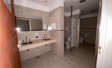 ALQUILER DE LOCAL COMERCIAL, A METROS DE LA PEATONAL