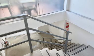 ALQUILER DE LOCAL COMERCIAL, A METROS DE LA PEATONAL
