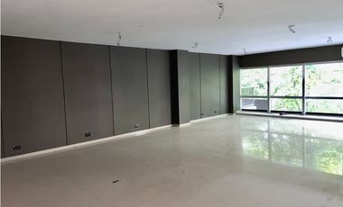 ALQUILER DE LOCAL COMERCIAL, A METROS DE LA PEATONAL