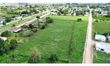 Vendo Casa a Refaccionar en Herrera, Entre Ríos.