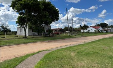 Vendo Casa a Refaccionar en Herrera, Entre Ríos.