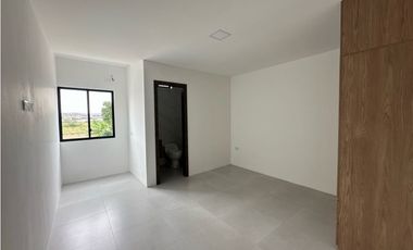 CASAS INDEPENDIENTES DE 3 DORMITORIOS- 