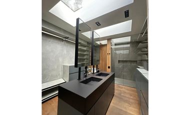 Casa en Arriendo Amoblado en Medellín Alto de Palmas