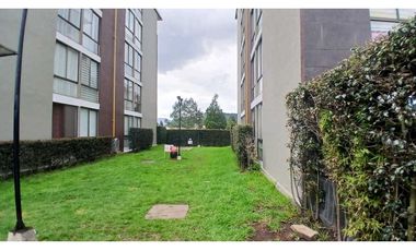 Vendo apartamento cuarto piso Cajica con clud hause